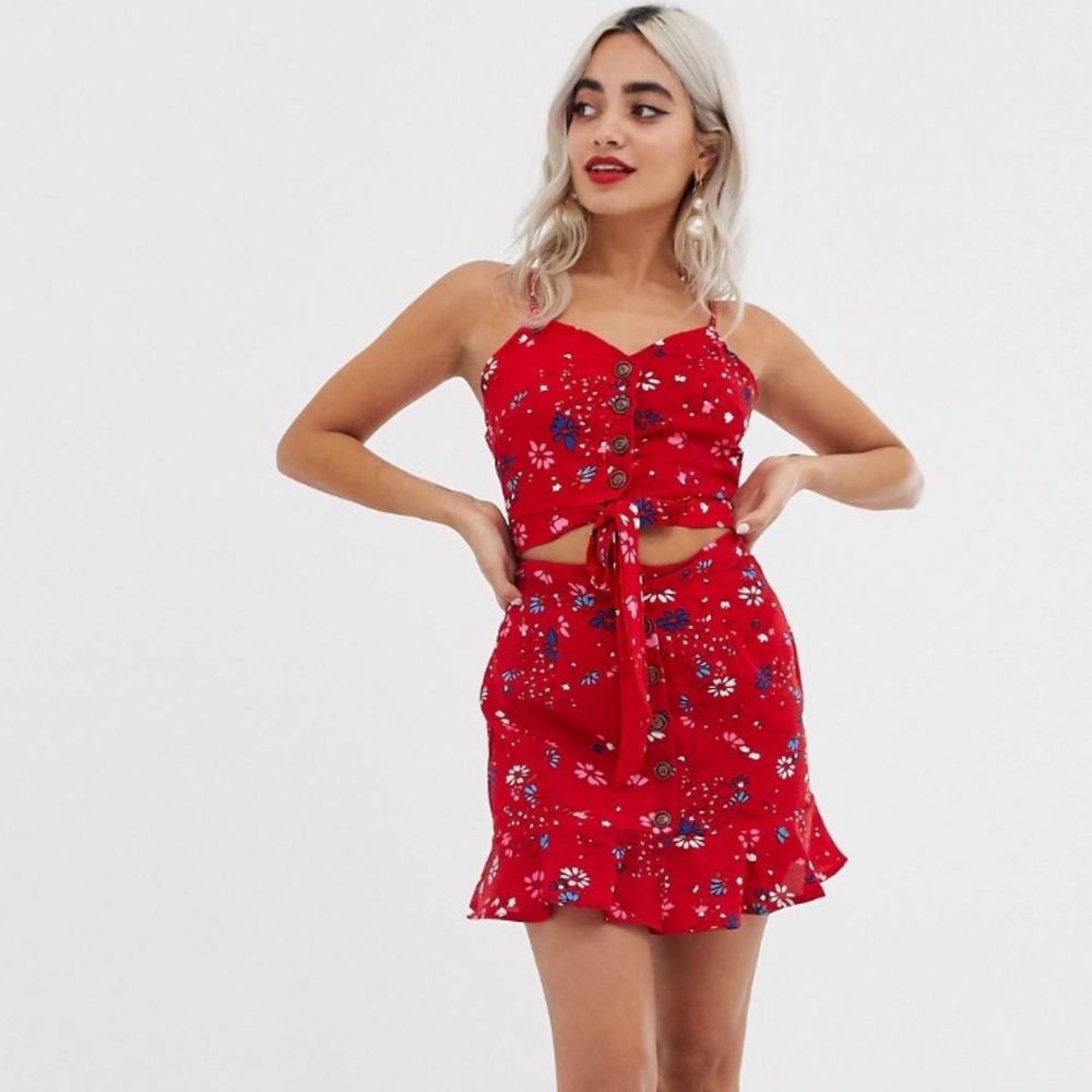 Parisian Petite top & skirt in floral print